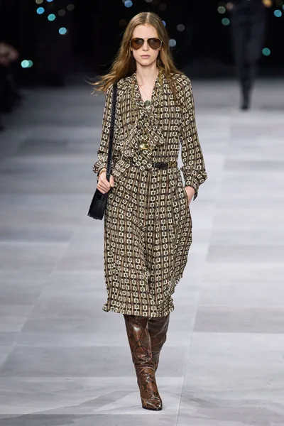 Look 31